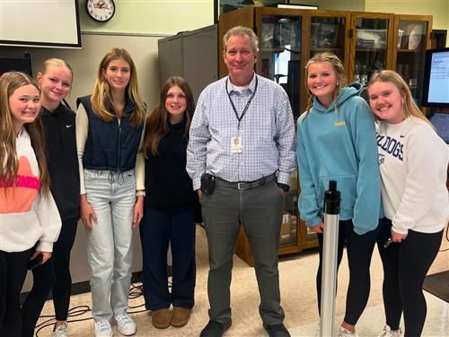 Student Senate Hosts Staff Appreciation Week at MWHS