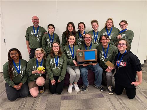  'Aunt Leaf' Advances to State Finals in One-Act Theater Contest