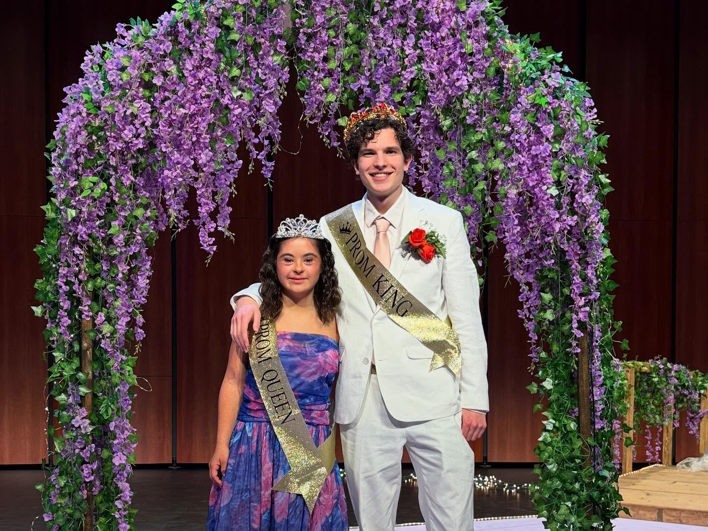  MWHS Prom was 'A Night Enchanted'