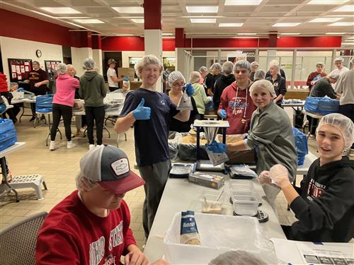 Westonka Packs Meals for Feed My Starving Children