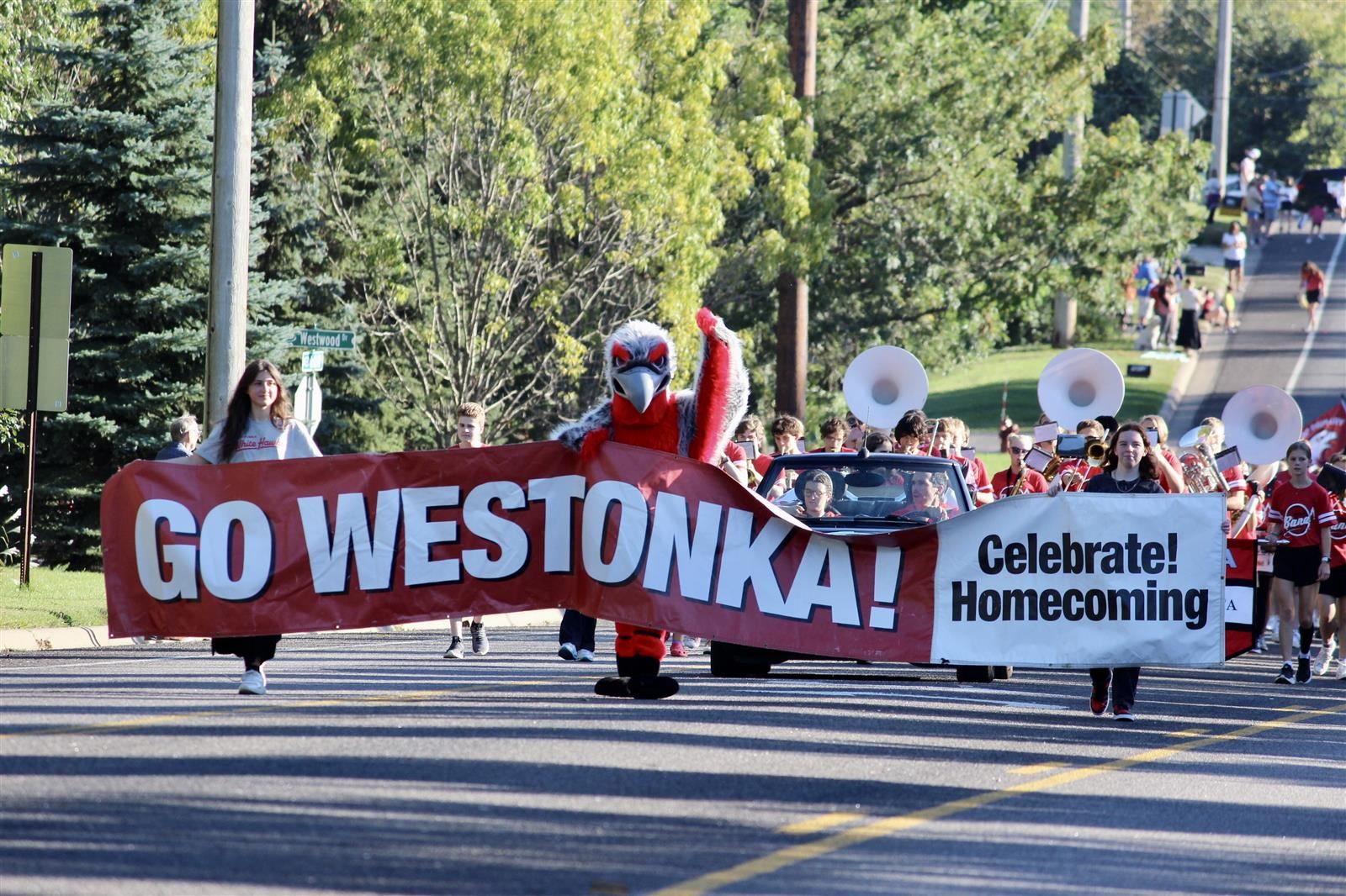 Westonka Homecoming parade